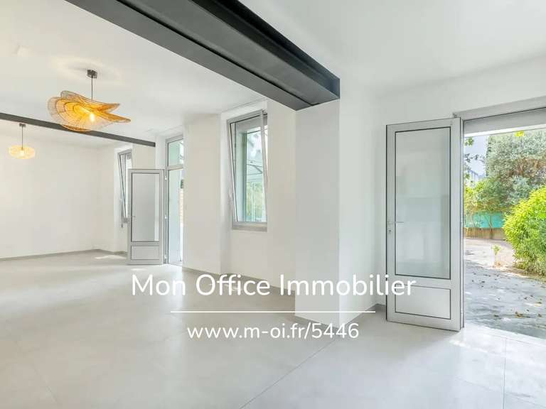 Maison Marseille 12e - 4 chambres - 130m²