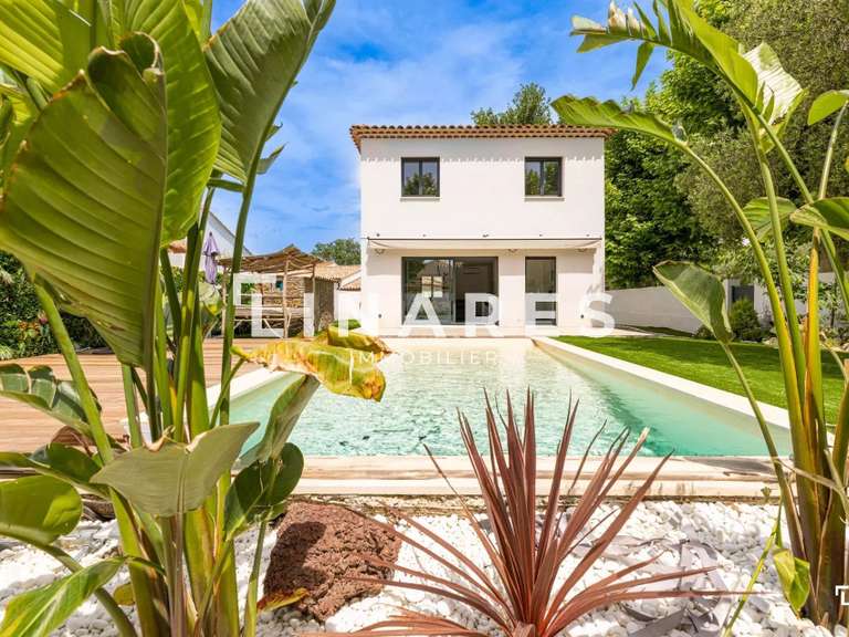 Maison Marseille 12e - 3 chambres - 97m²