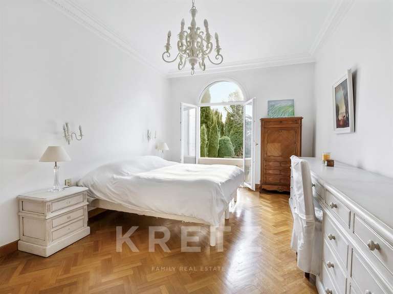 Maison Marseille 12e - 6 chambres - 318m²