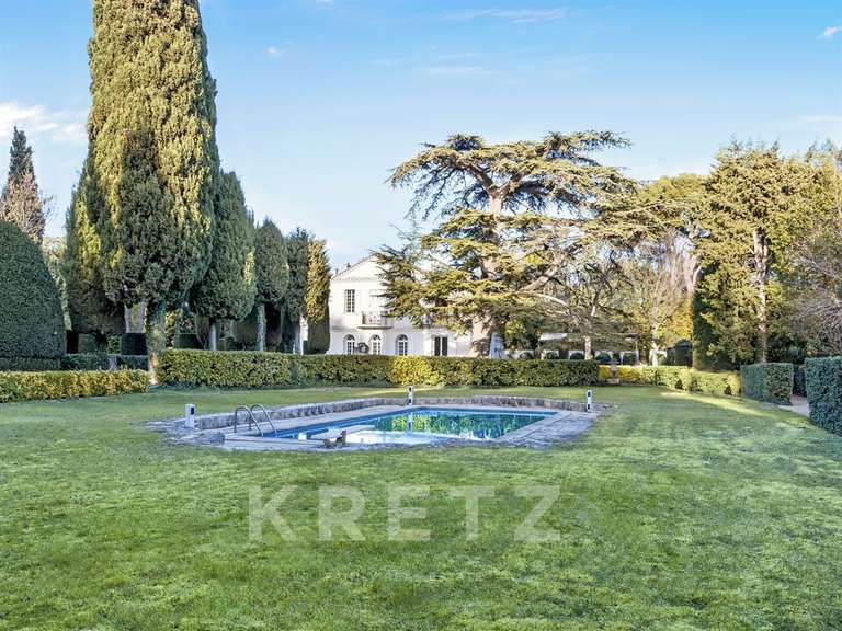 House Marseille 12e - 6 bedrooms - 318m²