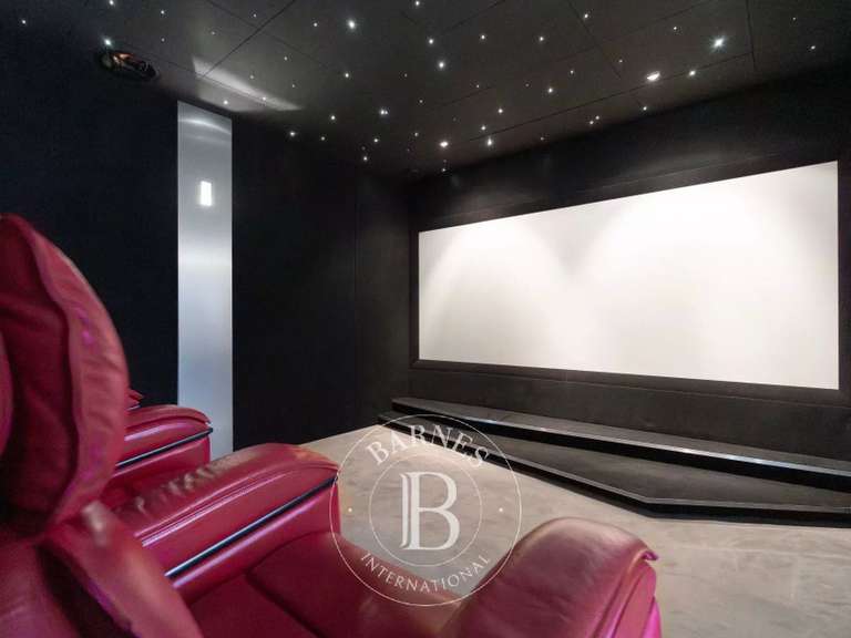 House Marseille 12e - 5 bedrooms - 480m²