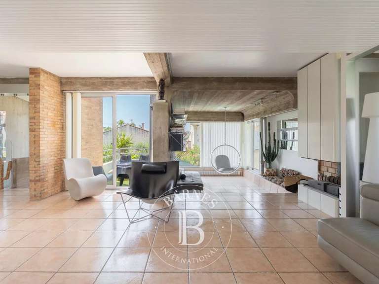 House Marseille 12e - 4 bedrooms - 180m²