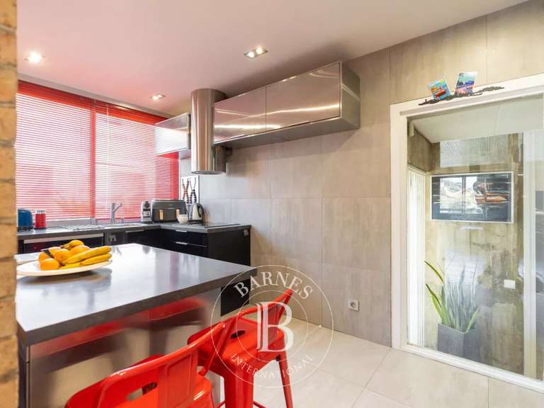 House Marseille 12e - 4 bedrooms - 180m²