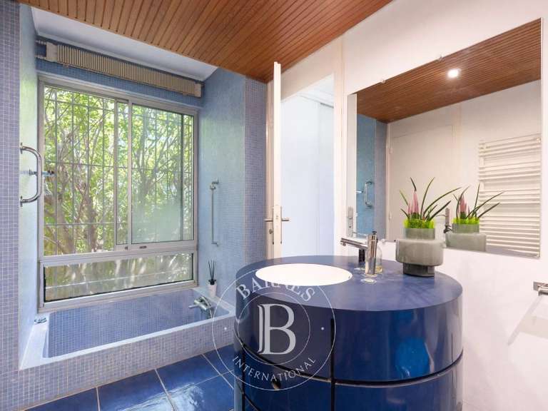 House Marseille 12e - 4 bedrooms - 180m²