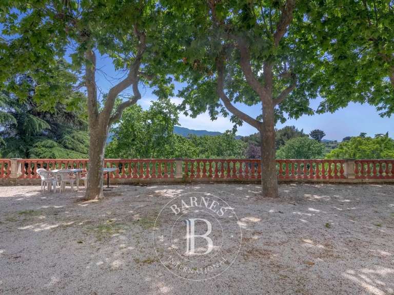 House Marseille 12e - 6 bedrooms - 450m²