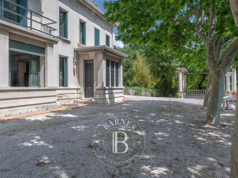 Maison Marseille 12e - 6 chambres - 450m²