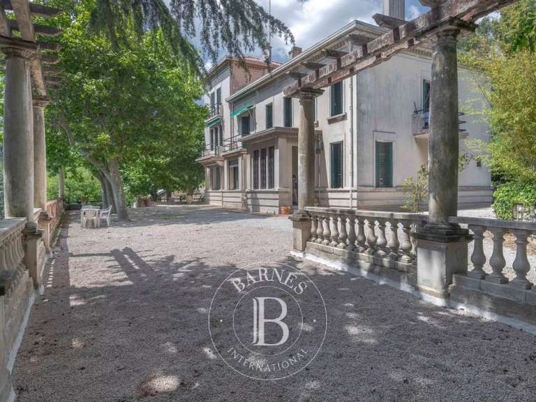 Maison Marseille 12e - 6 chambres - 450m²