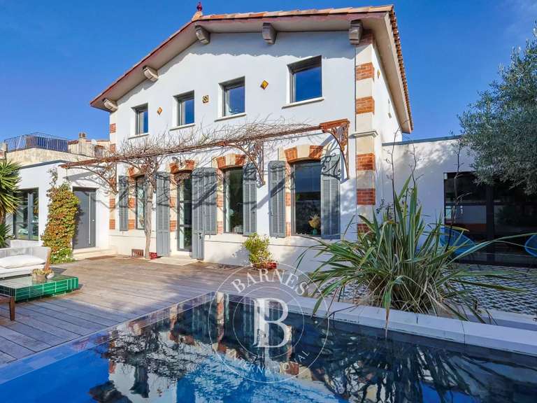 Maison Marseille 12e - 4 chambres - 250m²