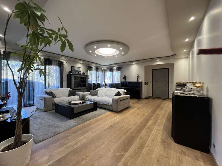 House Marseille 12e - 142m²