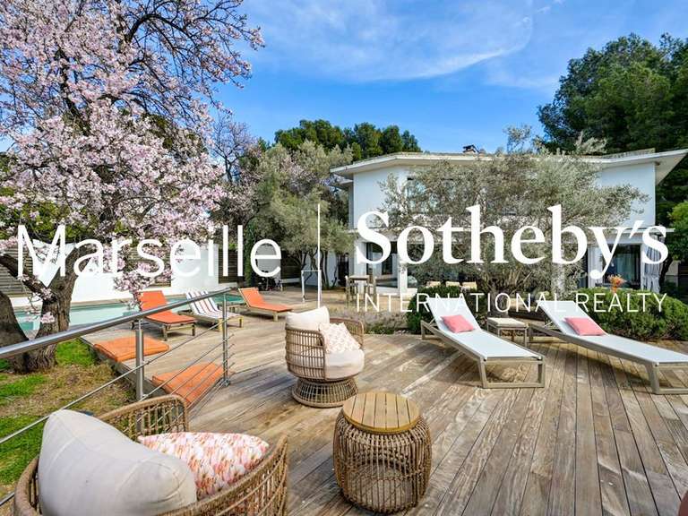 House Marseille 12e - 6 bedrooms - 310m²