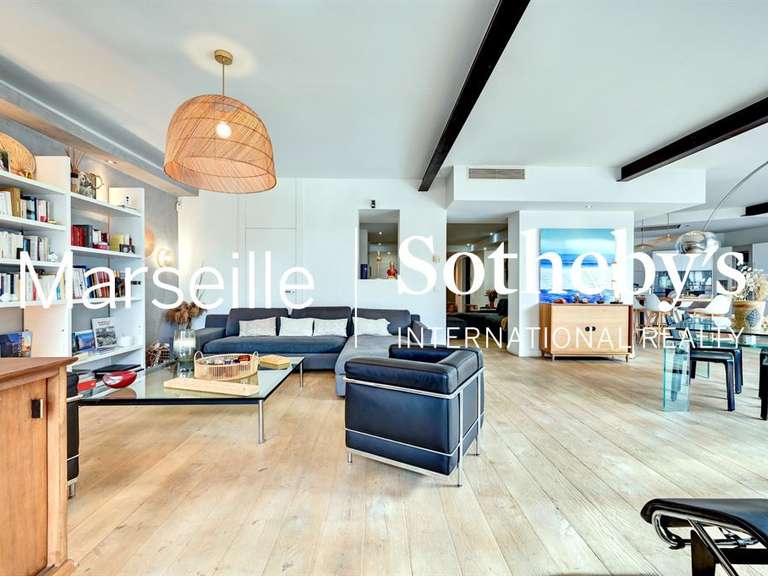 Maison Marseille 12e - 6 chambres - 310m²