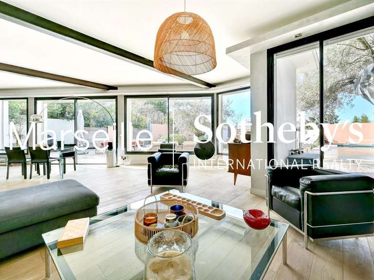 House Marseille 12e - 6 bedrooms - 310m²