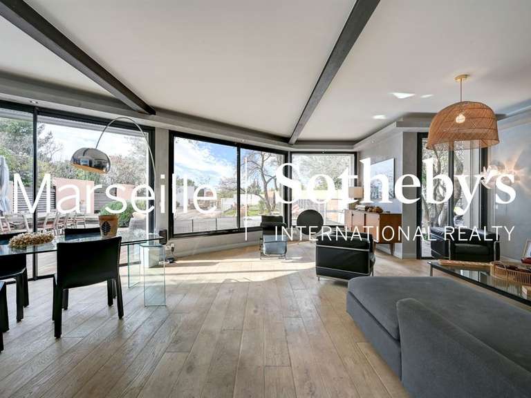 House Marseille 12e - 6 bedrooms - 310m²