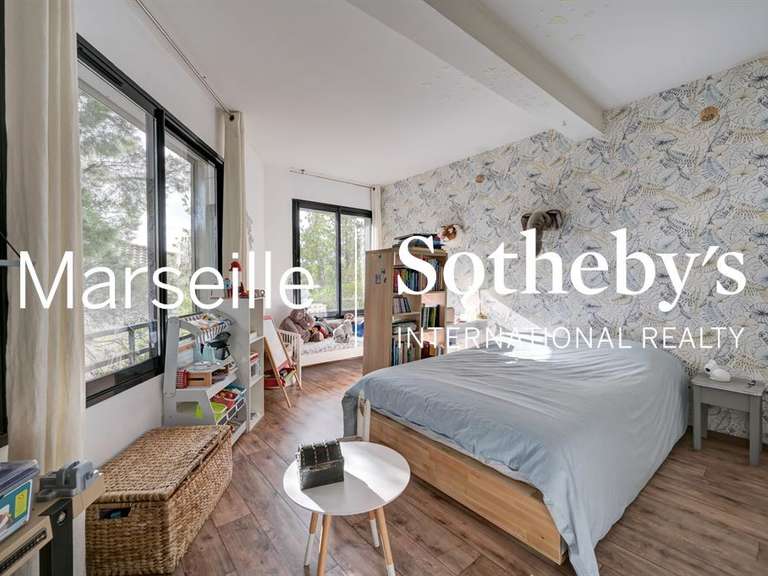 House Marseille 12e - 6 bedrooms - 310m²