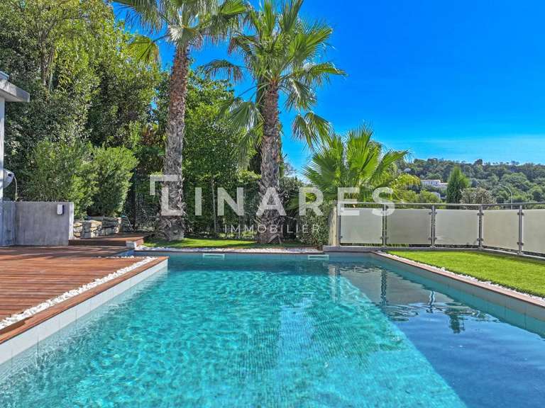 Maison Marseille 12e - 3 chambres - 330m²