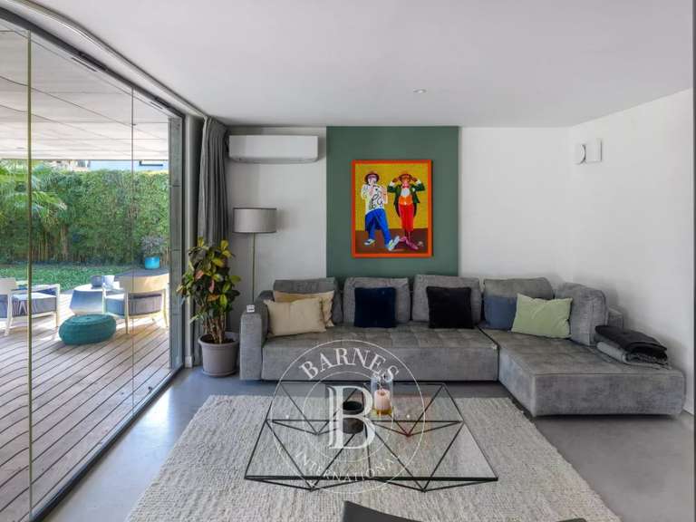 Maison Marseille 12e - 3 chambres - 233m²