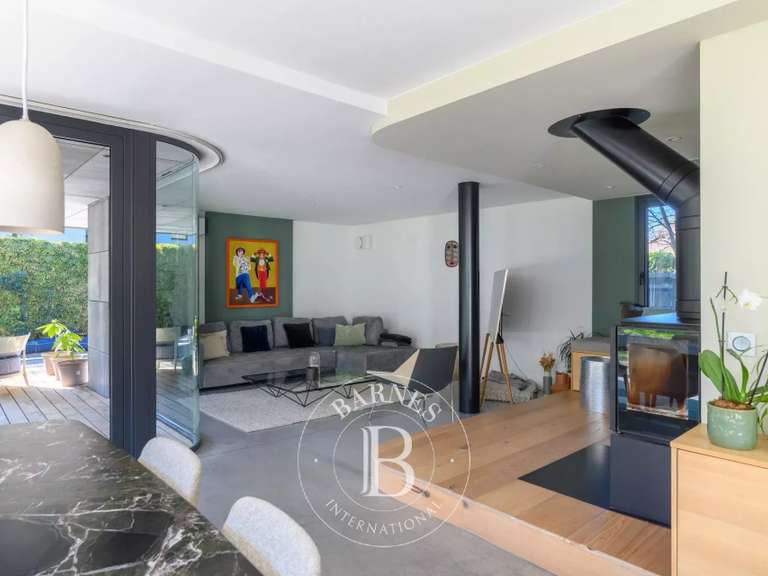 Maison Marseille 12e - 4 chambres - 233m²