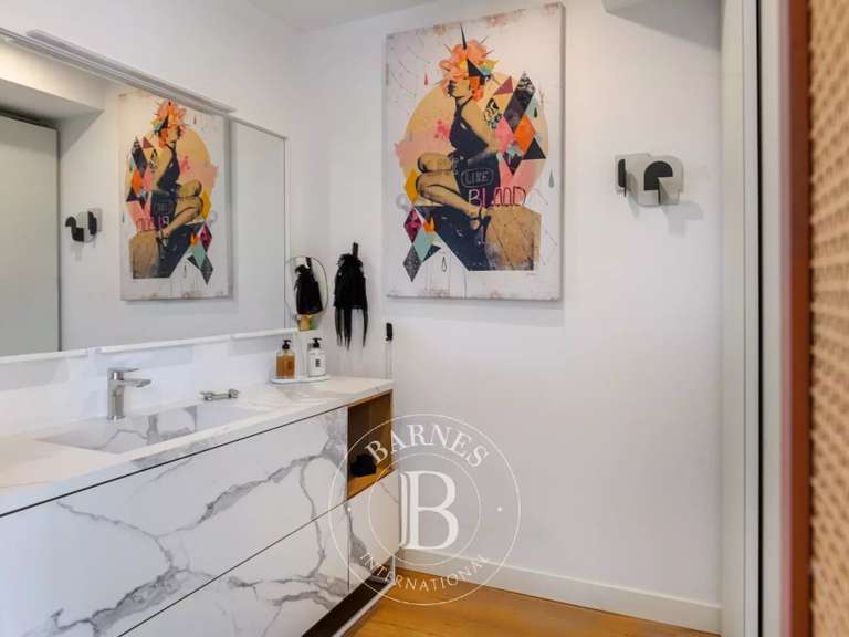 Maison Marseille 12e - 4 chambres - 233m²