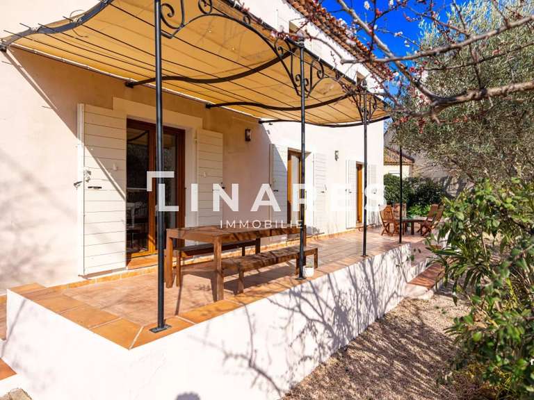 Maison Marseille 12e - 5 chambres - 162m²