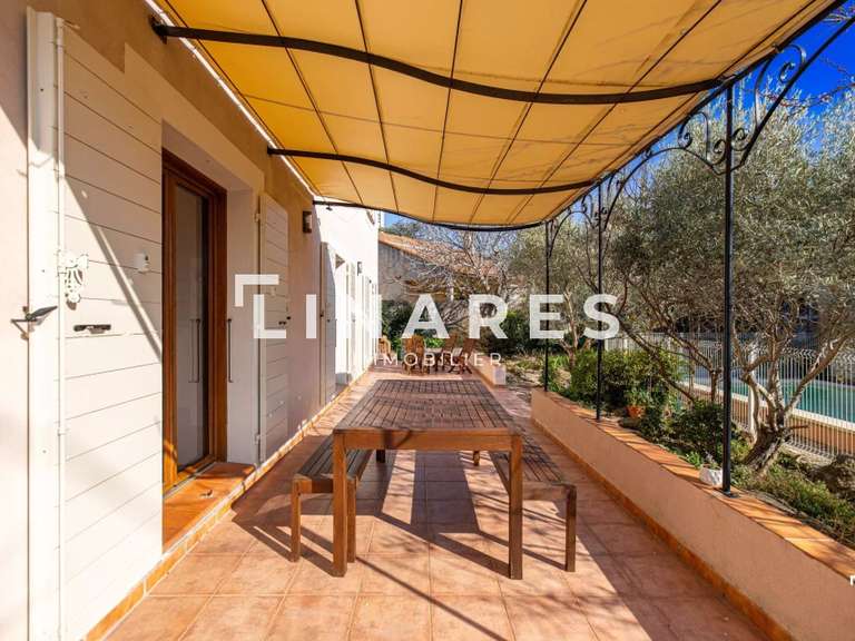 Maison Marseille 12e - 5 chambres - 162m²