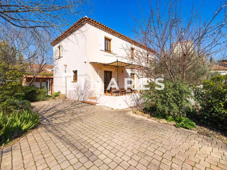 Maison Marseille 12e - 5 chambres - 162m²