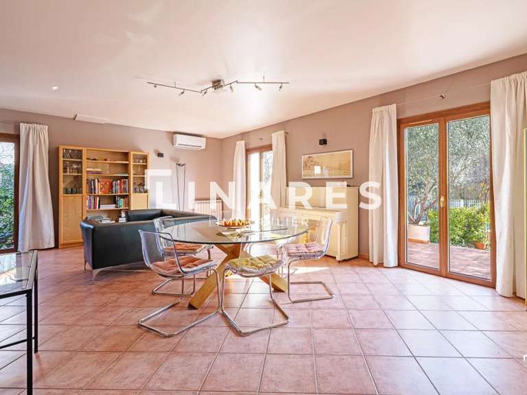 Maison Marseille 12e - 5 chambres - 162m²