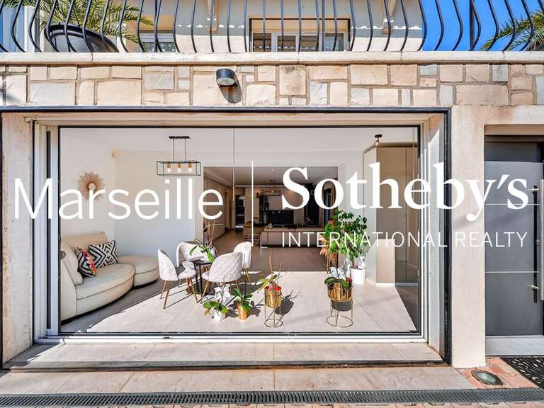 Maison Marseille 12e - 8 chambres - 342m²
