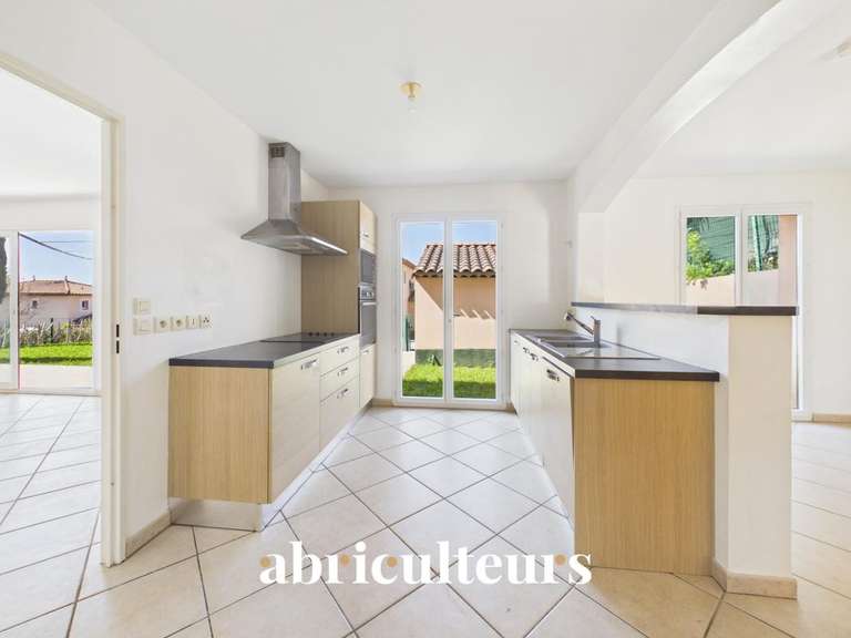 Maison Marseille 12e - 4 chambres - 130m²