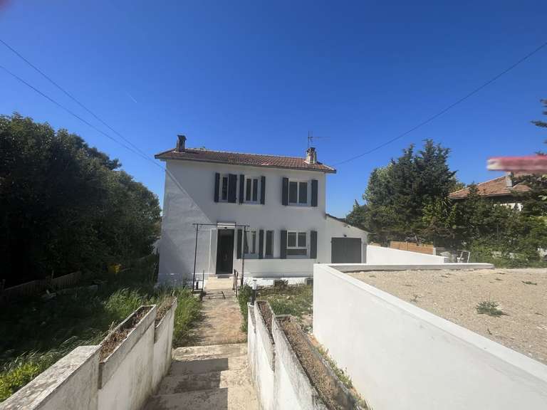 Maison Marseille 12e - 111m²