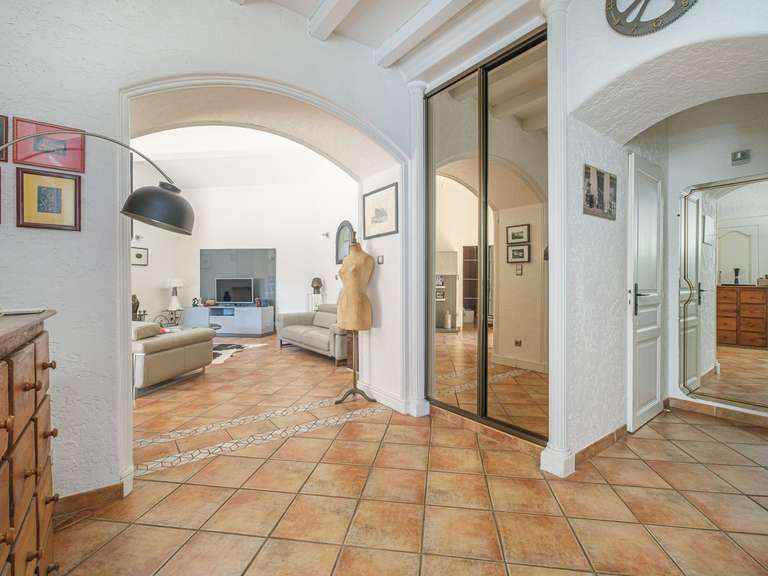 Maison Marseille 12e - 200m²