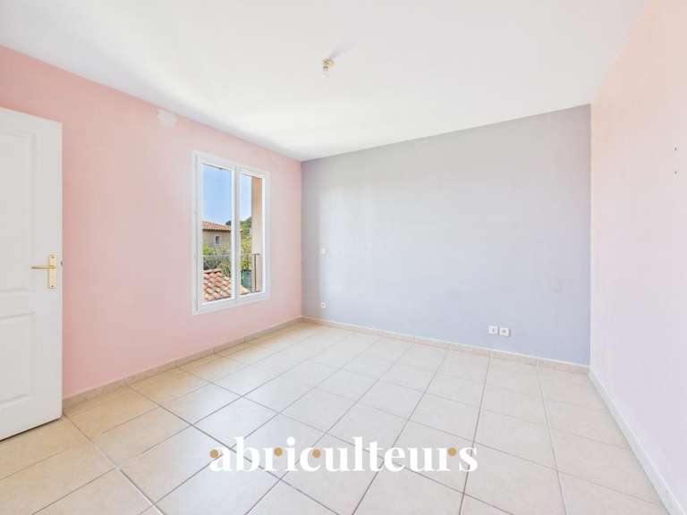 Maison Marseille 12e - 4 chambres - 130m²