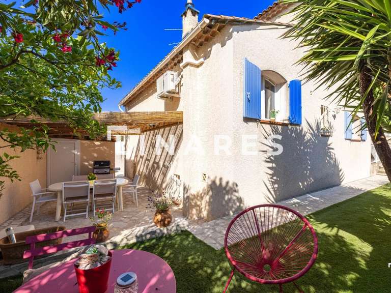 Maison Marseille 12e - 4 chambres - 137m²