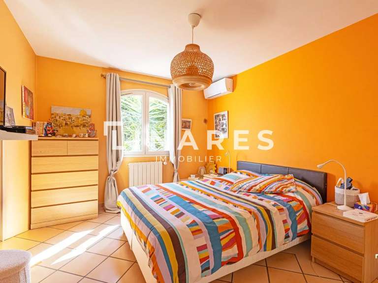Maison Marseille 12e - 4 chambres - 137m²