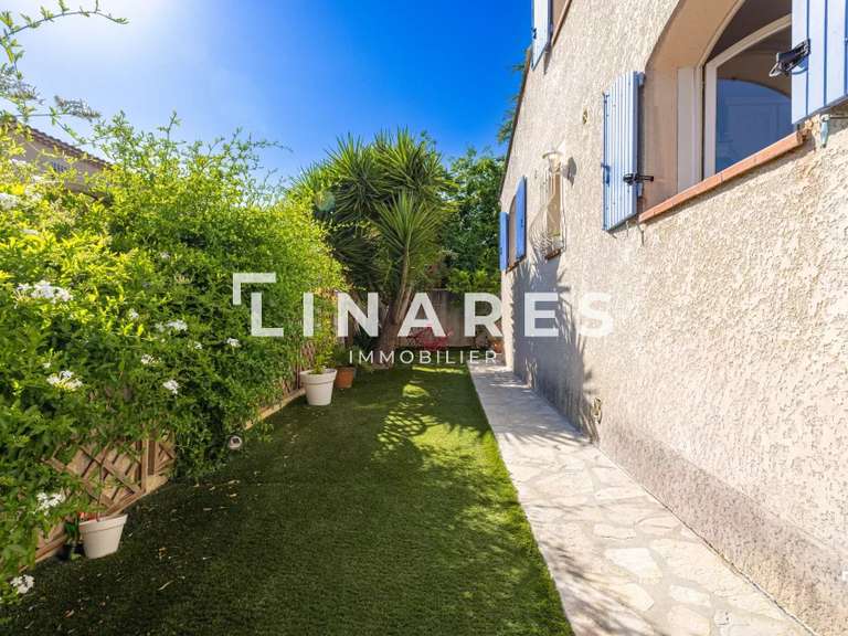 Maison Marseille 12e - 4 chambres - 137m²