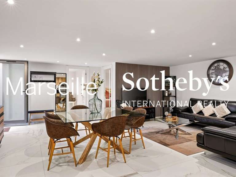 Maison Marseille 12e - 7 chambres - 230m²