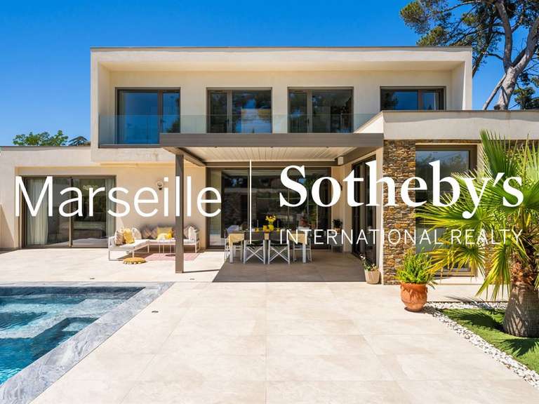 Maison Marseille 12e - 7 chambres - 230m²