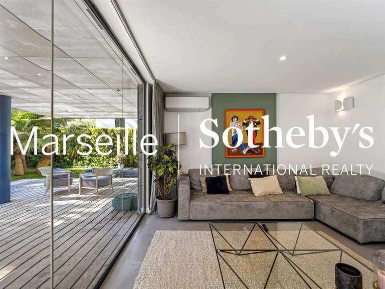 Maison Marseille 12e - 4 chambres - 244m²
