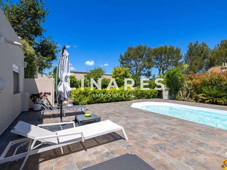Maison Marseille 12e - 4 chambres - 180m²