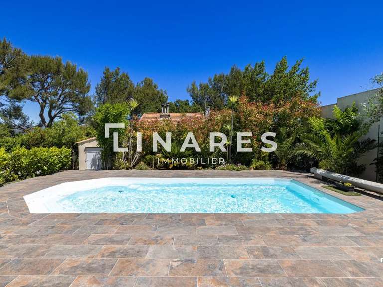 Maison Marseille 12e - 4 chambres - 180m²