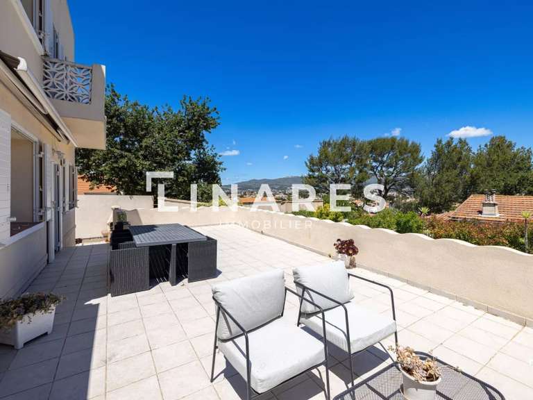 Maison Marseille 12e - 4 chambres - 180m²