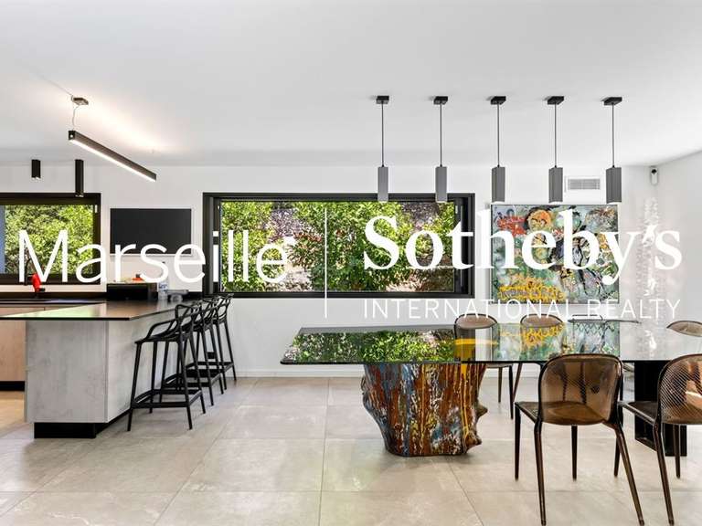 Maison Marseille 12e - 3 chambres - 350m²
