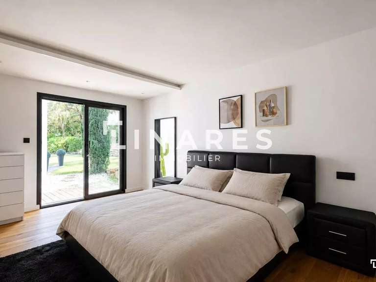 Maison Marseille 12e - 3 chambres - 190m²