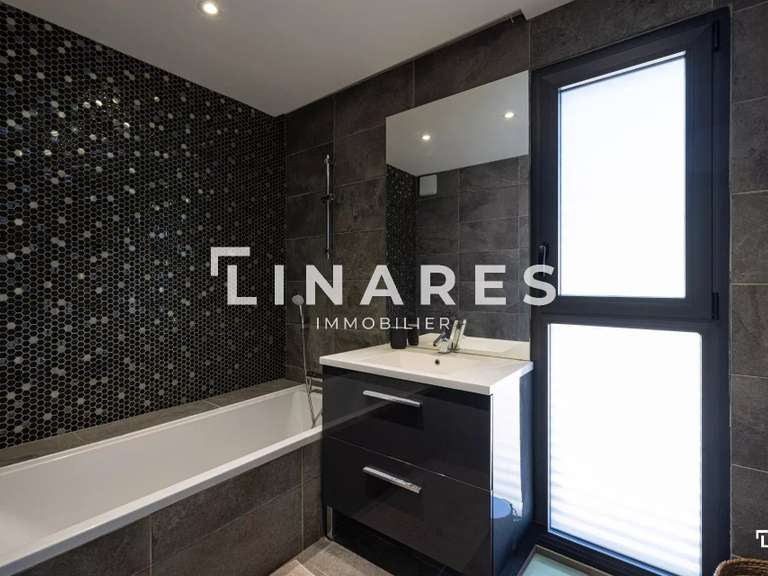 Maison Marseille 12e - 3 chambres - 190m²