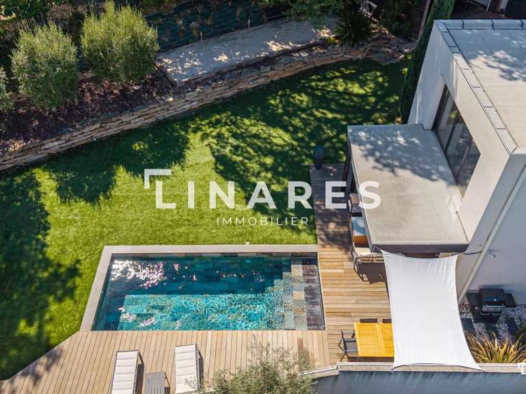 Maison Marseille 12e - 3 chambres - 190m²