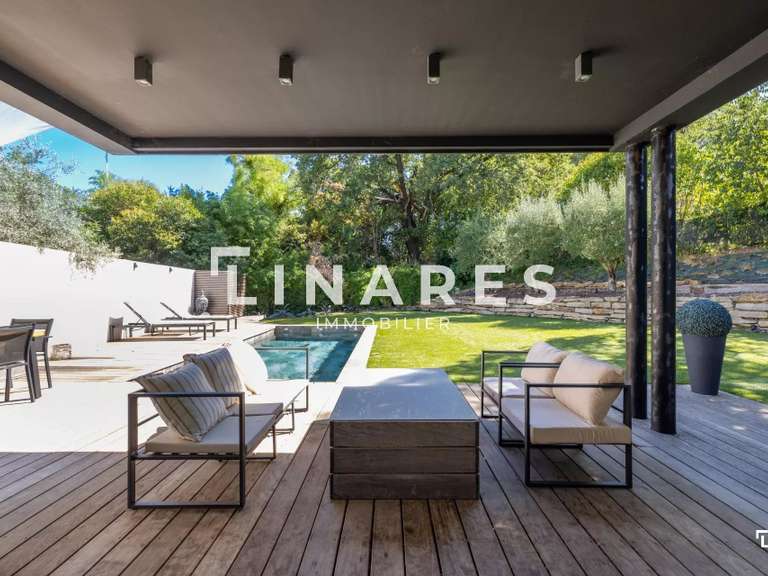 Maison Marseille 12e - 3 chambres - 190m²