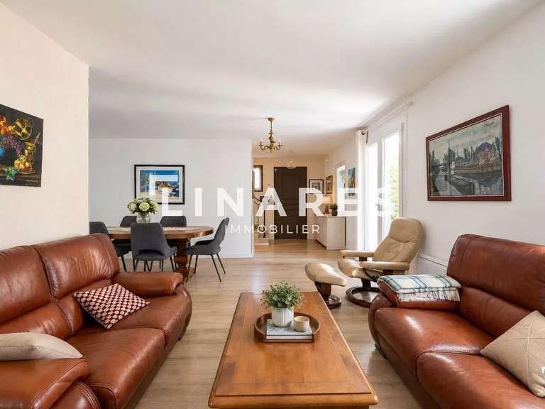 Maison Marseille 12e - 4 chambres - 153m²