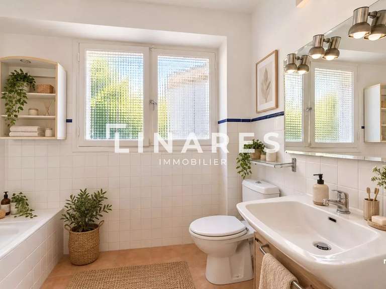Maison Marseille 12e - 4 chambres - 161m²