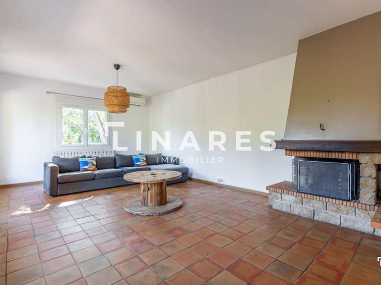 Maison Marseille 12e - 4 chambres - 188m²
