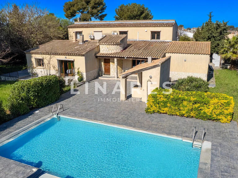 Villa Marseille 12e - 6 bedrooms - 260m²