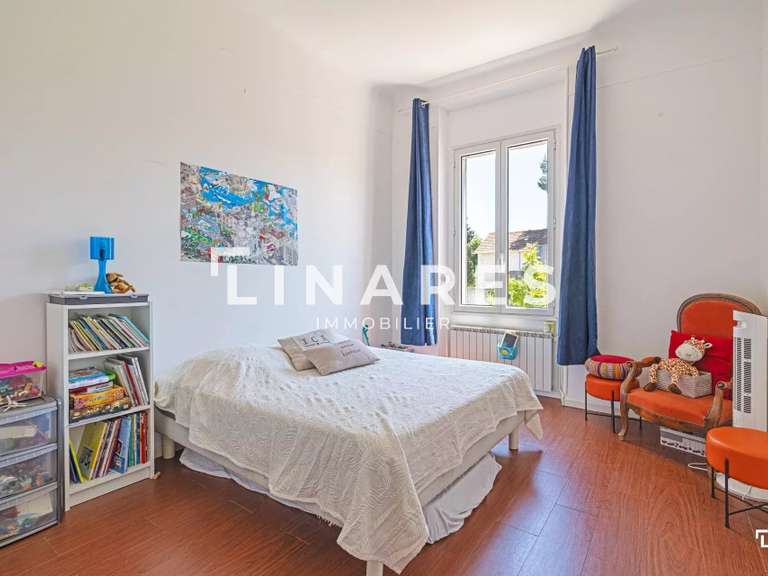 Villa Marseille 12e - 2 chambres - 330m²